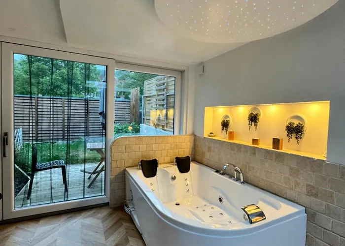 Aparthotel Ikigai 2*